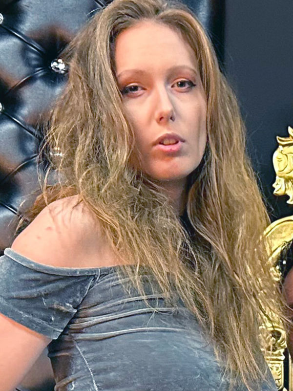 Gina Snow
